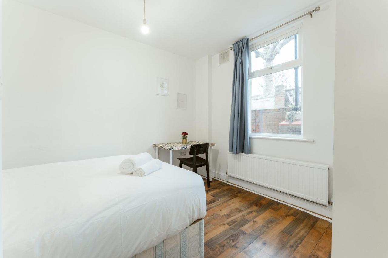 Upton Park Bedrooms 25 Min To Central Londra Dış mekan fotoğraf