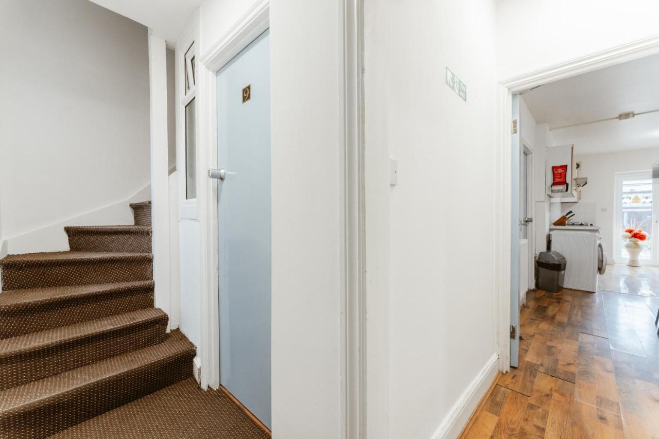 Upton Park Bedrooms 25 Min To Central Londra Dış mekan fotoğraf
